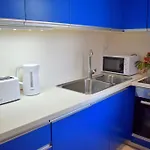 Paradise House Apart3, 5min Walking Distance To Center Apartament