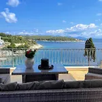 Paradise House Apart3, 5min Walking Distance To Center Apartament *